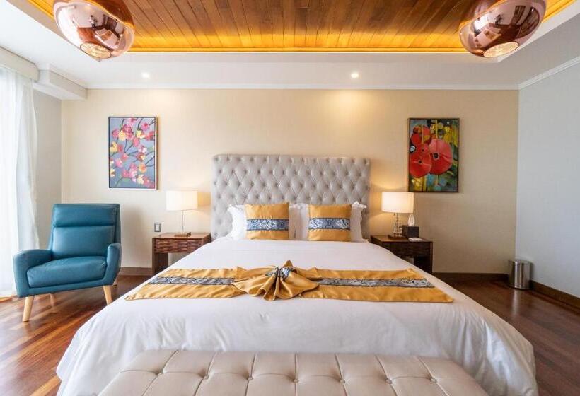 سوئیت پرزیدنت, Vista Quince