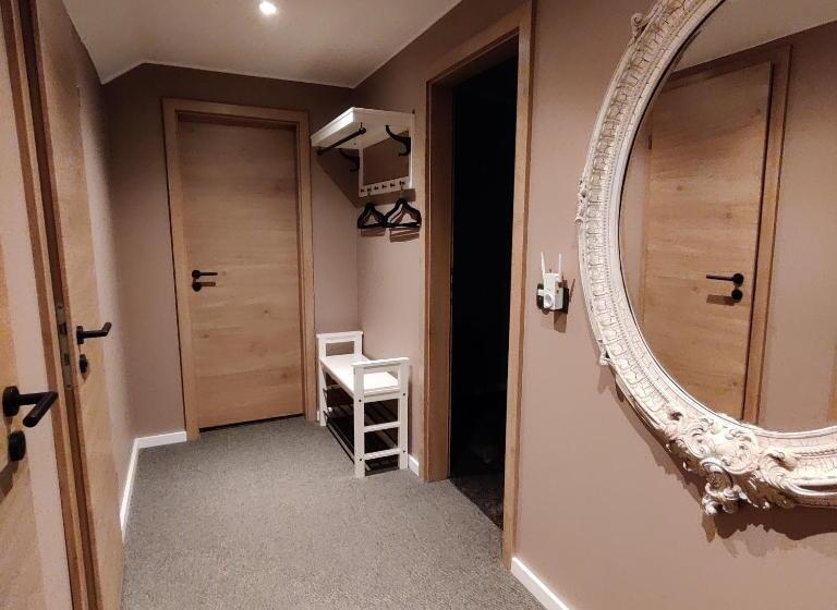 اتاق لوکس با چشم‌انداز دریا, Prestshús 2 Guesthouse