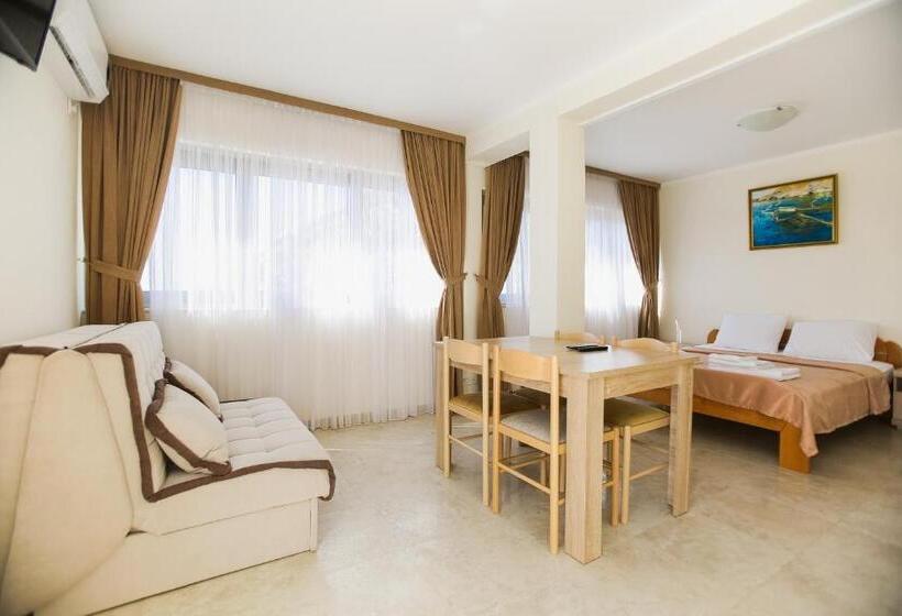 استودیوی استاندارد با چشمانداز دریا, Villa Blanca