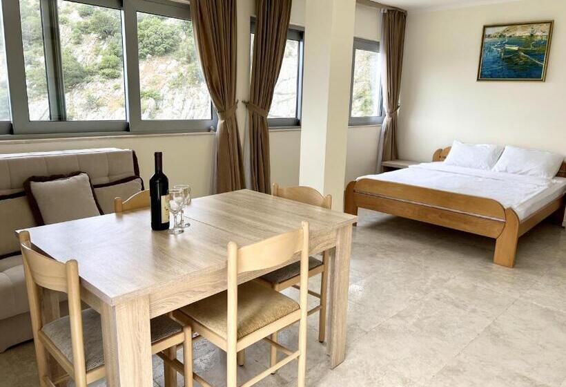 استودیوی استاندارد با چشمانداز دریا, Villa Blanca