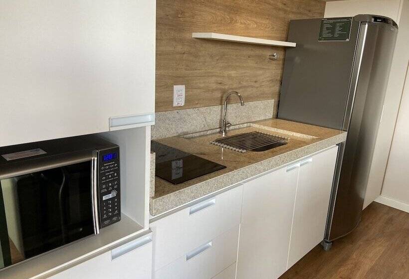 프리미엄 스위트, Hot Beach Suites