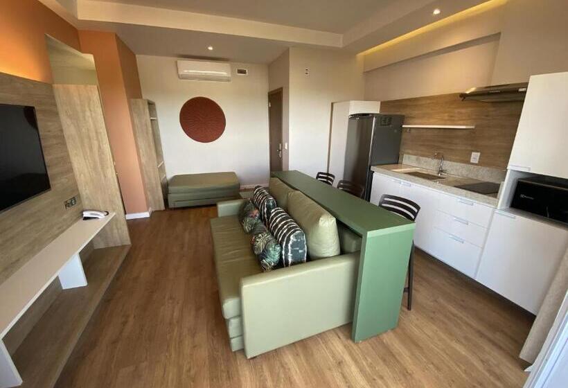 프리미엄 스위트, Hot Beach Suites