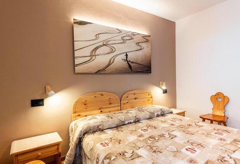 شقة غرفة واحدة ذات إطلالة, Appartamenti Residence La Roggia