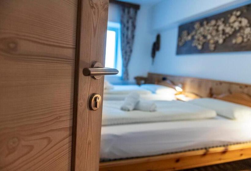 شقة غرفة واحدة, Appartamenti Residence La Roggia