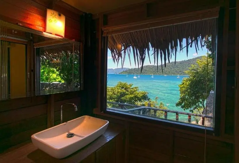 オーシャンビューのスタンダードバンガロー, Bayview Hill Resort
