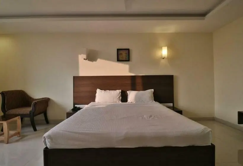 Deluxe Zimmer, Allum