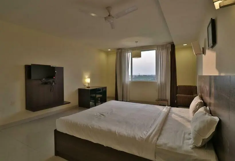 Deluxe Zimmer, Allum