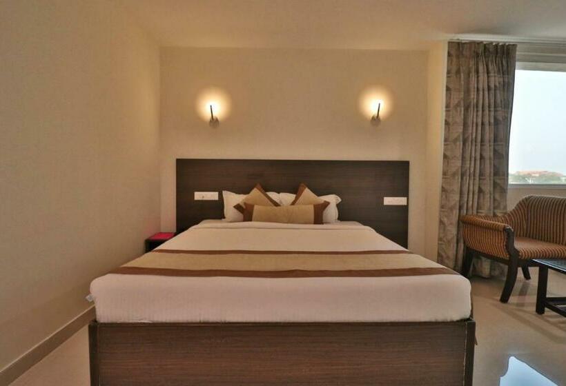 חדר דלוקס, Allum