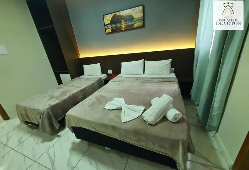 Deluxe Kolmen Hengen Huone, Portal Dos Devotos
