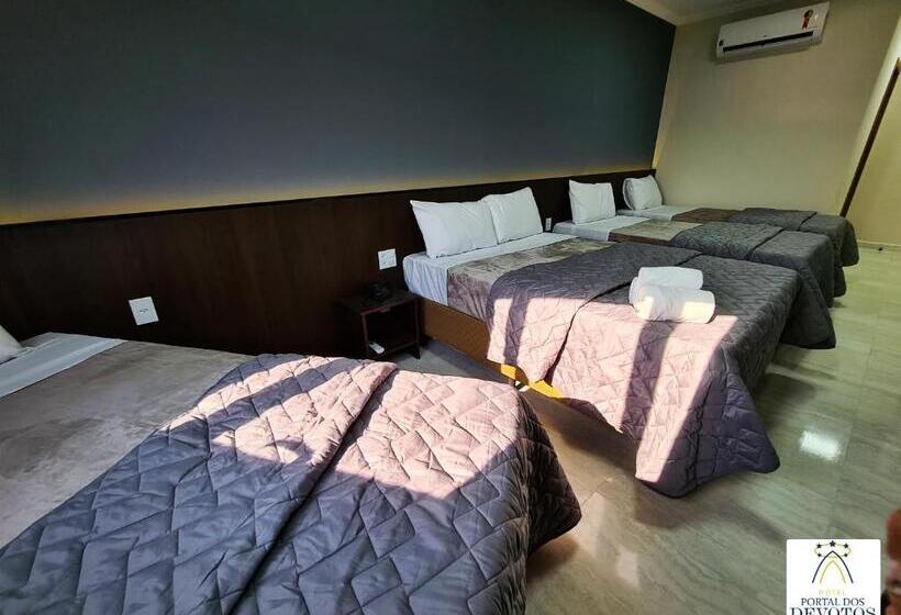 デラックスファミリールーム, Portal Dos Devotos