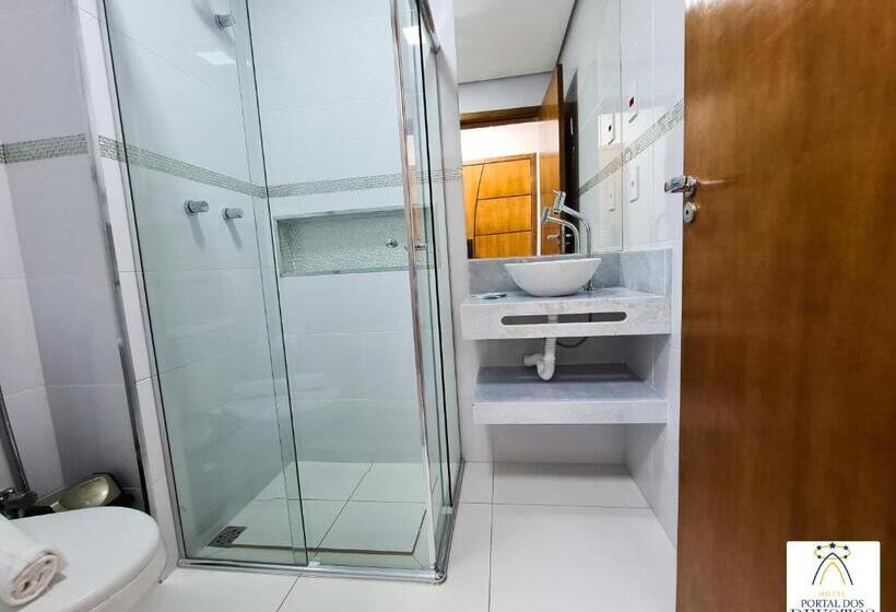 デラックスファミリールーム, Portal Dos Devotos