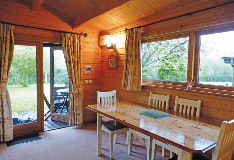 １ベッドルームハウス, Goodiford Mill Lakes