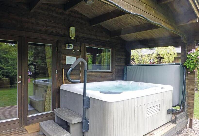 １ベッドルームハウス, Goodiford Mill Lakes