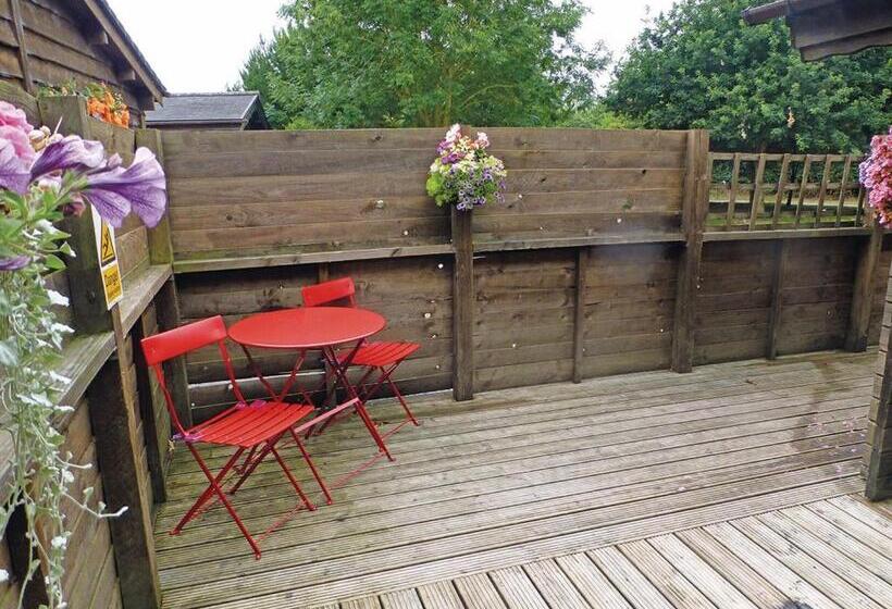 １ベッドルームハウス, Goodiford Mill Lakes