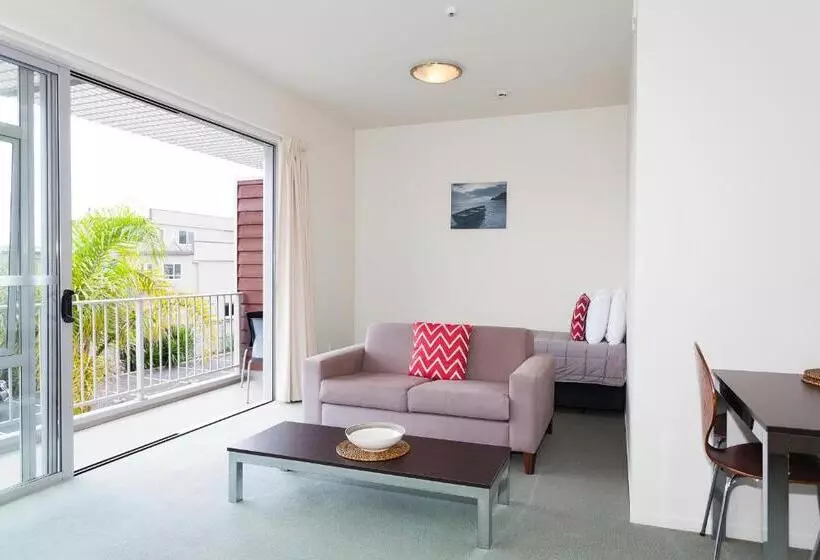 １ベッドルームのスーペリアアパートメント, Beachside Resort Motel Whitianga