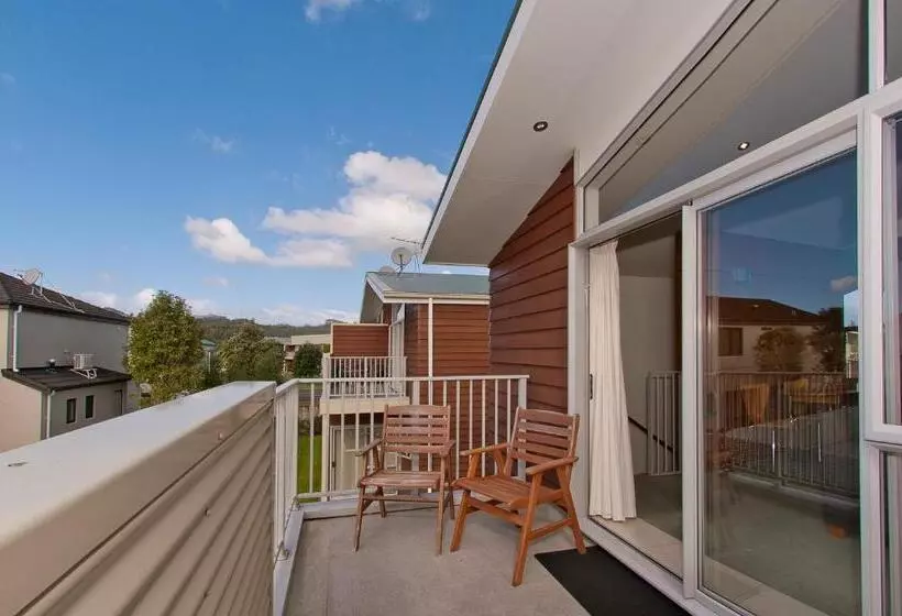 バルコニー付２ベッドルームアパートメント, Beachside Resort Motel Whitianga