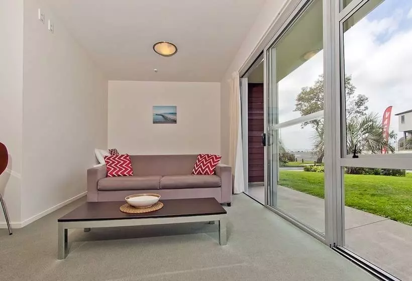 １ベッドルームのスーペリアアパートメント, Beachside Resort Motel Whitianga