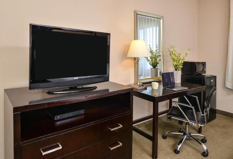 Номер Deluxe Кровать Кинг, Chino Hills