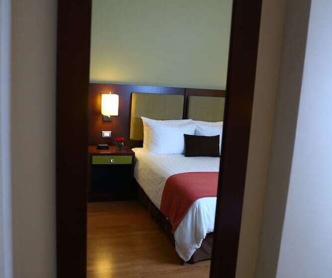 جناح جونيور, Ciudad De David