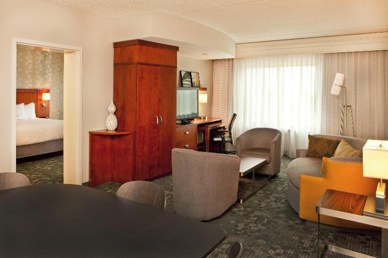 스위트 킹사이즈 침대, Courtyard By Marriott Gettysburg