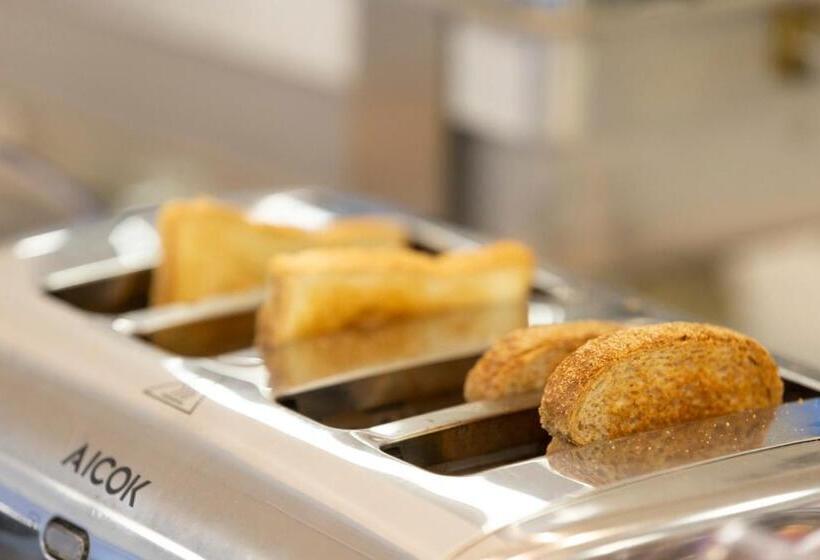 패밀리 룸, Edelweiss Riccione