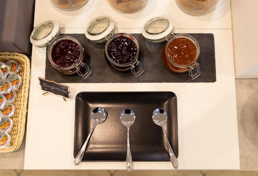 패밀리 룸, Edelweiss Riccione