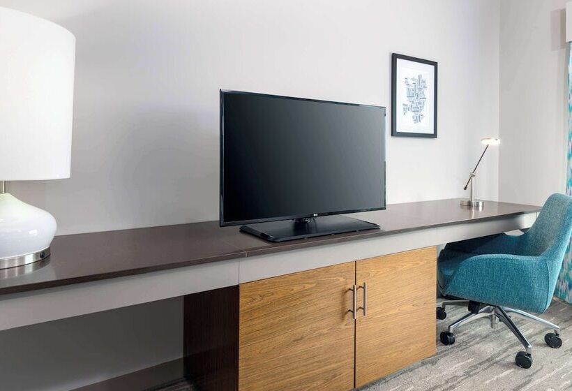 标准间, Hilton Garden Inn Charlotte Uptown