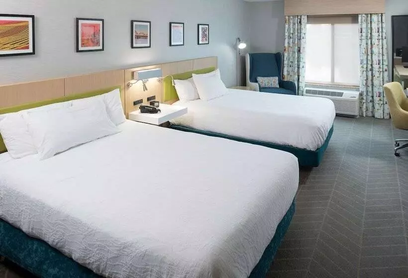 اتاق استاندارد, Hilton Garden Inn Sioux City Riverfront