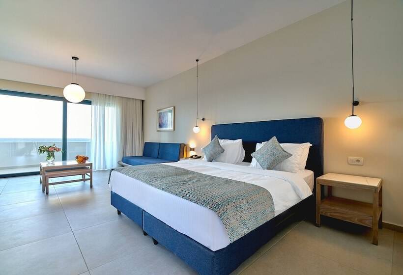 غرفة سوبيريور مطلّة علي البحر, Silver Beach Hotel & Apartments