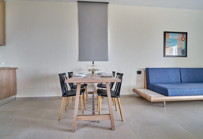 جناح عائلي, Silver Beach Hotel & Apartments