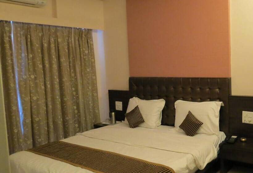 Family Suite, Sunny International