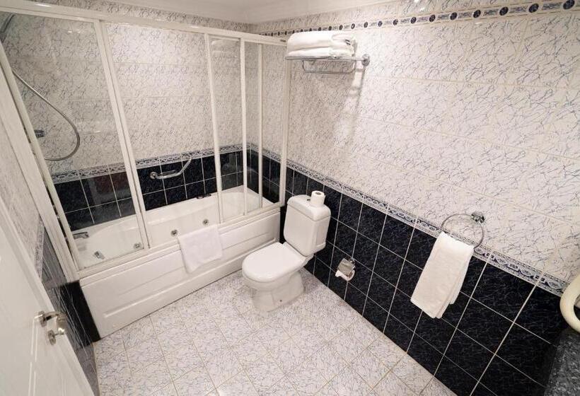 Люкс Кровать Кинг, The Green Park  Diyarbakir