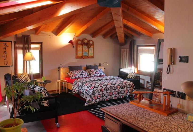 סטודיו דלוקס, B&b Sarca Valley