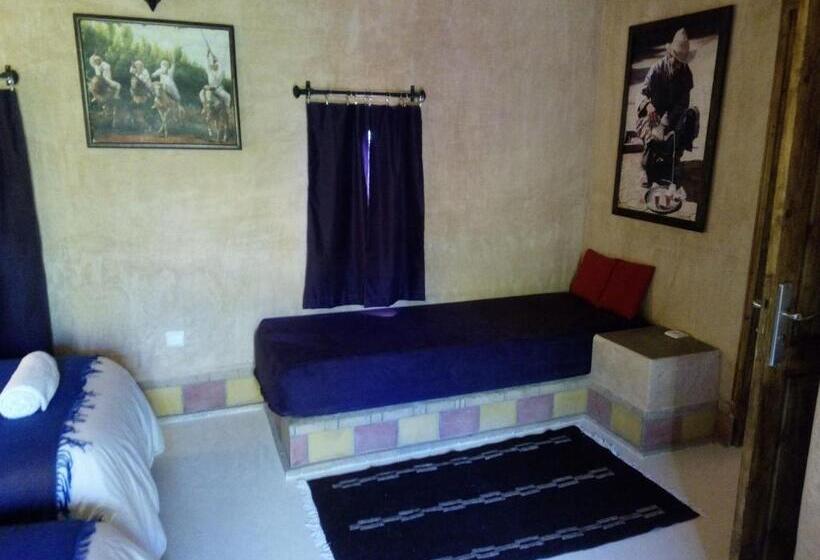 بنجلو قياسى, La Kasbah D Ouzoud