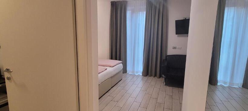 经济房, Agriturismo Vin E Amor