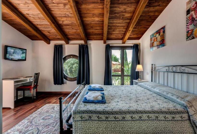 Номер Стандарт, Relais Villaggio Azzurro