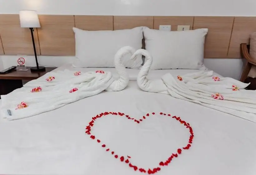 Camera Deluxe, Soi Suites