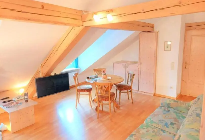 Huoneisto 2 Makuuhuonetta, Residence Zum Theater