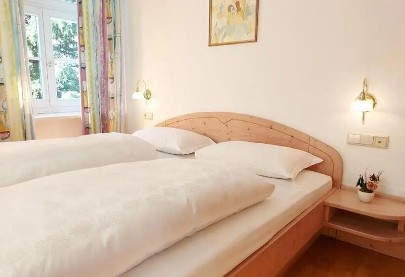 Huoneisto 1 Makuuhuone Parveke, Residence Zum Theater