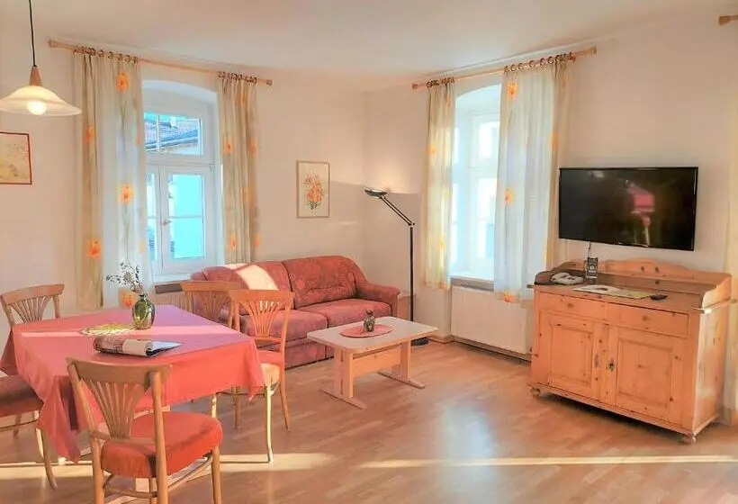 Huoneisto 1 Makuuhuone Parveke, Residence Zum Theater