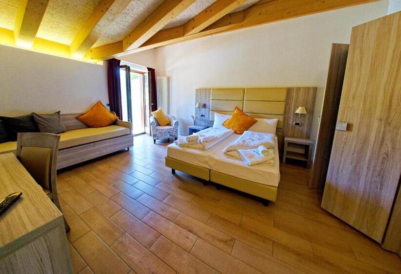 جناح عائلي غرفتين نوم, Rta Hotel Le Vallene