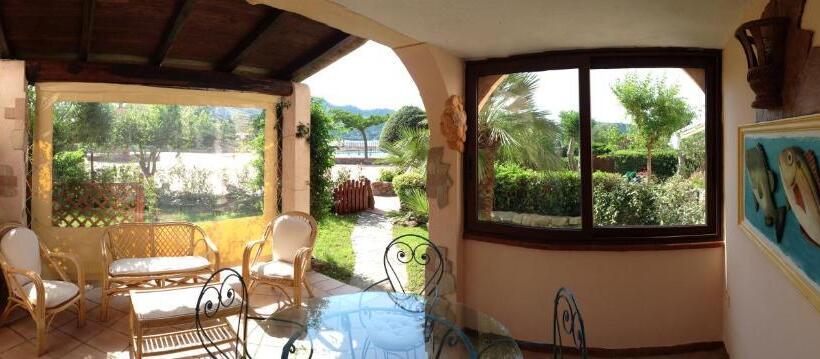 Апартаменты 1 Спальня Нижний Этаж, Sardegna Beach Cala Reale