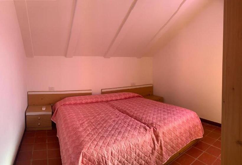 Апартаменты 3 Спальни, Sardegna Beach Cala Reale