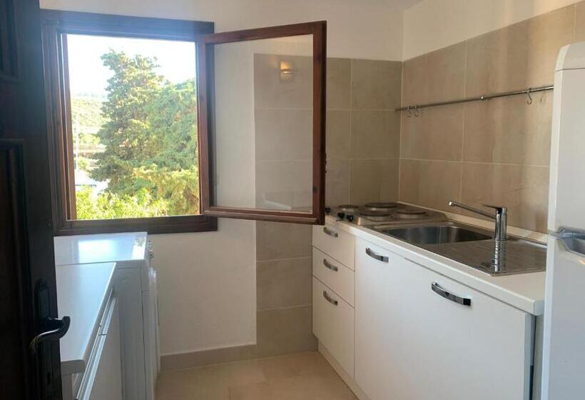 Апартаменты 3 Спальни, Sardegna Beach Cala Reale