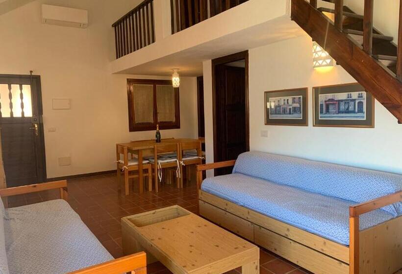 Апартаменты 3 Спальни, Sardegna Beach Cala Reale