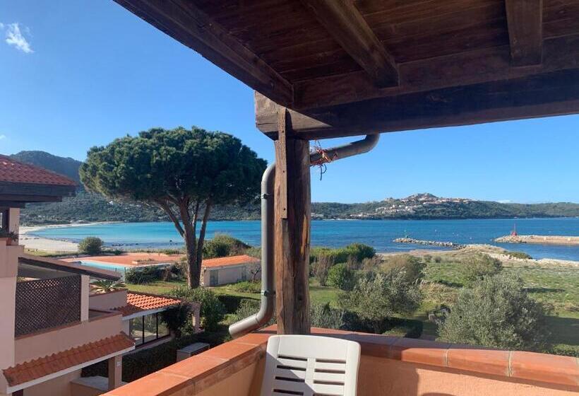 Апартаменты 3 Спальни, Sardegna Beach Cala Reale