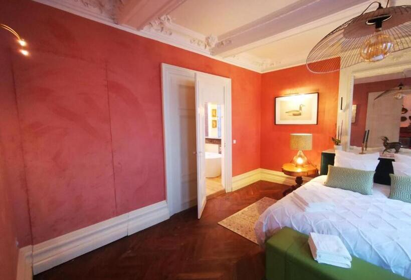 غرفة قياسية, Jardin D Hiver Cassel Suite De 70 M2