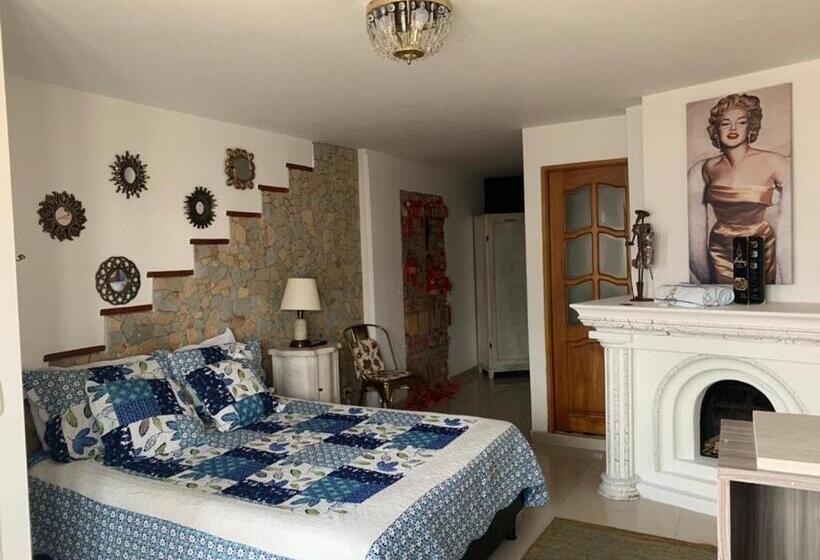 ハイドロマッサージバス付きスイート, Alcatraz