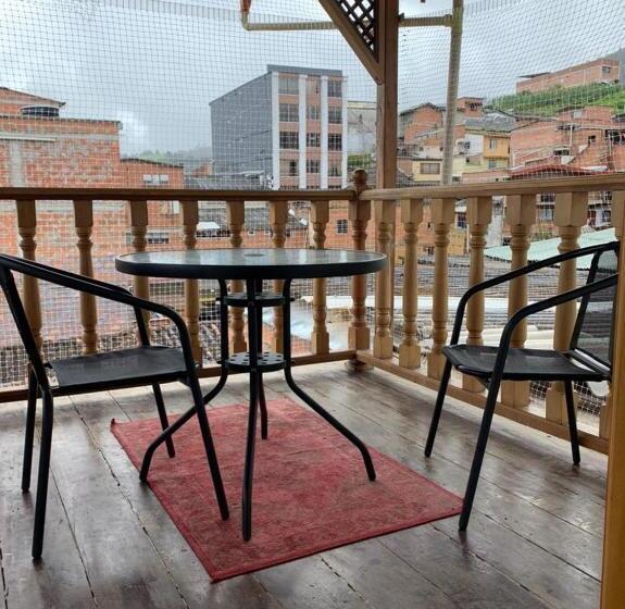 デラックススイート, Alcatraz