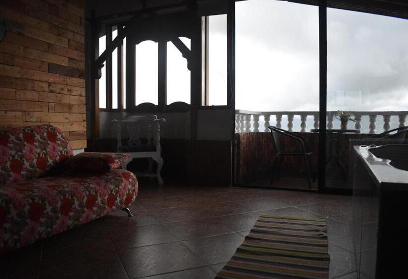 スーペリアースイート, Alcatraz